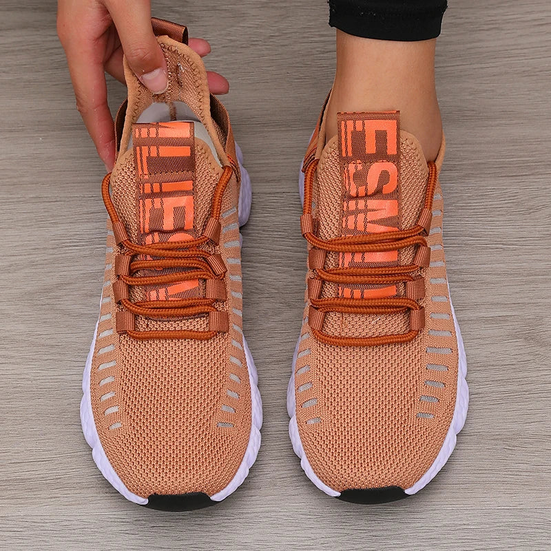 Lightweight Mesh Walking Shoes — Breathable Everyday Sneakers