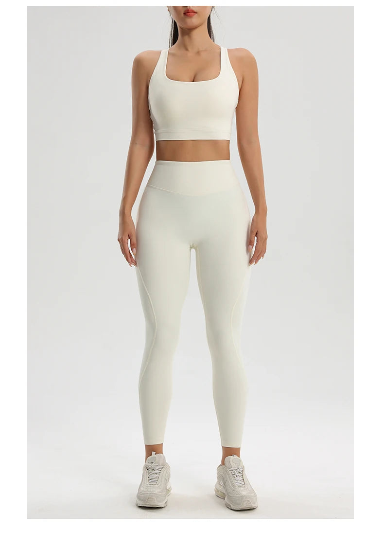 Seamless Sports Bra & Tight Training Pants Set