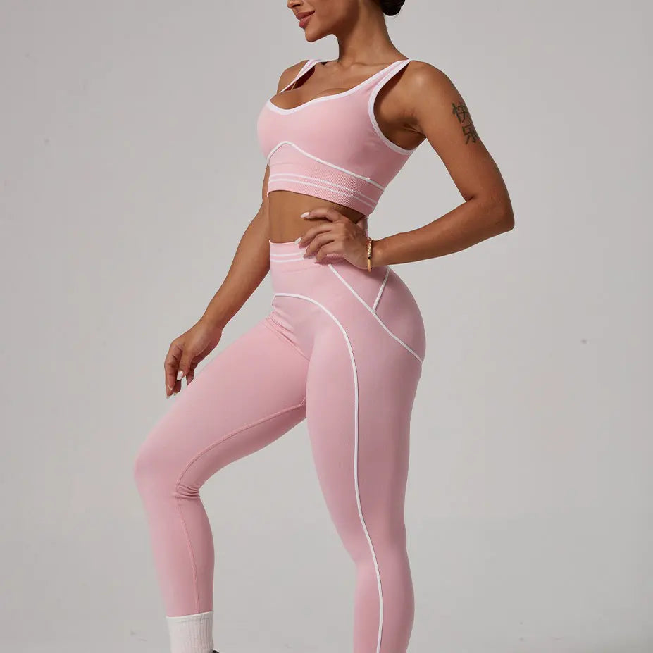 Seamless Performance Set — Sports Bra & High-Waist Leggings