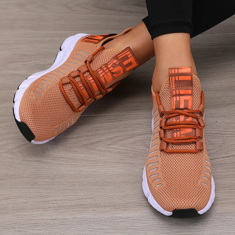 Lightweight Mesh Walking Shoes — Breathable Everyday Sneakers