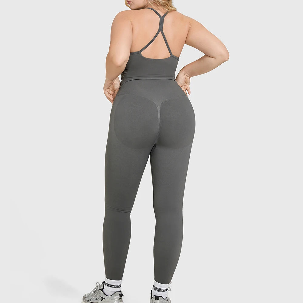 Halter Sports Bra & Butt-Lifting Gym Leggings Set