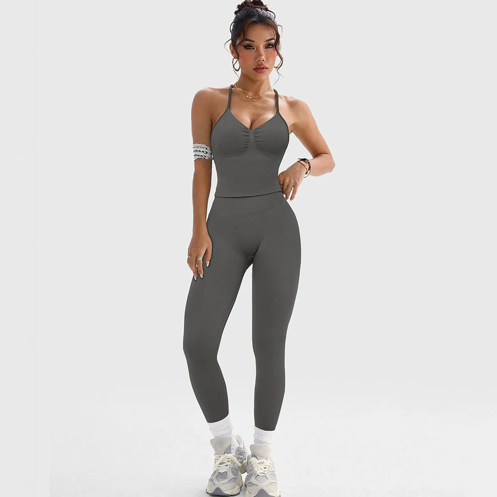 Halter Sports Bra & Butt-Lifting Gym Leggings Set