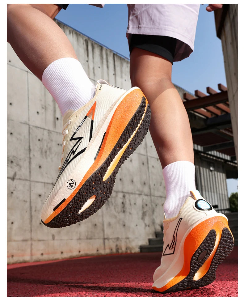 Lightweight Carbon Plate Trainers