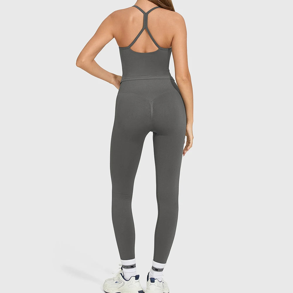 Halter Sports Bra & Butt-Lifting Gym Leggings Set