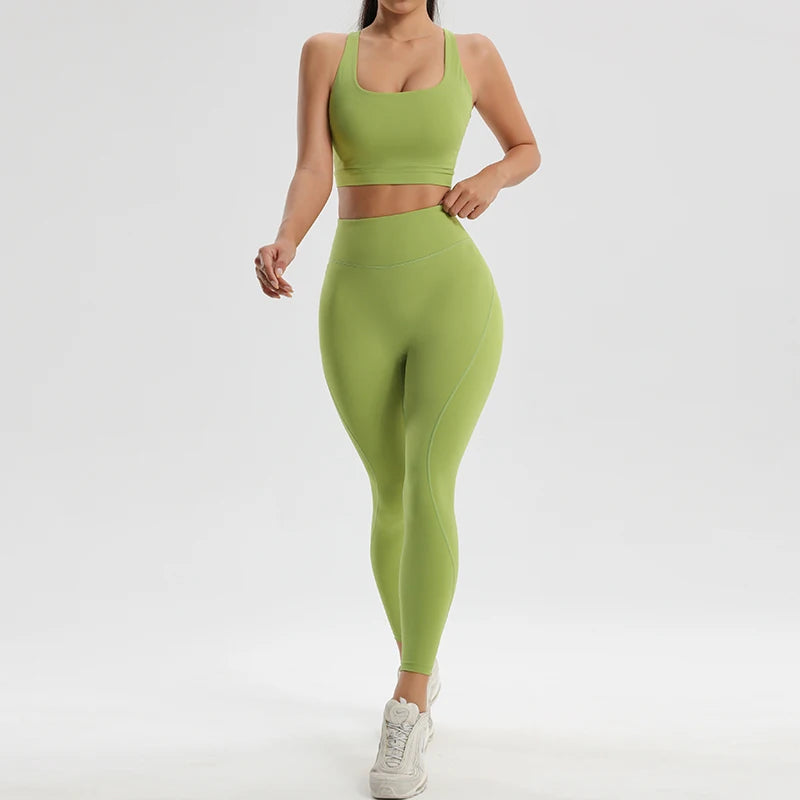 Seamless Sports Bra & Tight Training Pants Set