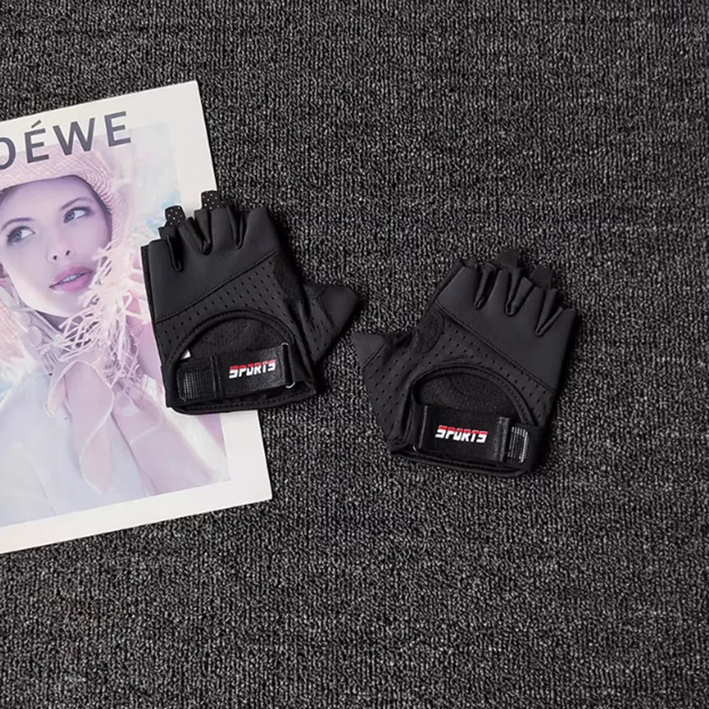 Women's Half-Finger Workout Gloves